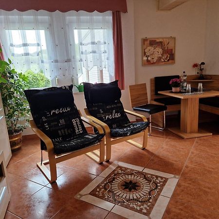 Ferienwohnung Am Oepitzer Berg Pößneck Esterno foto